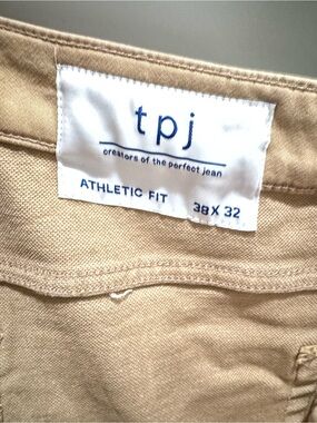 Athletic Fit Men's Khaki Chinos - Tan